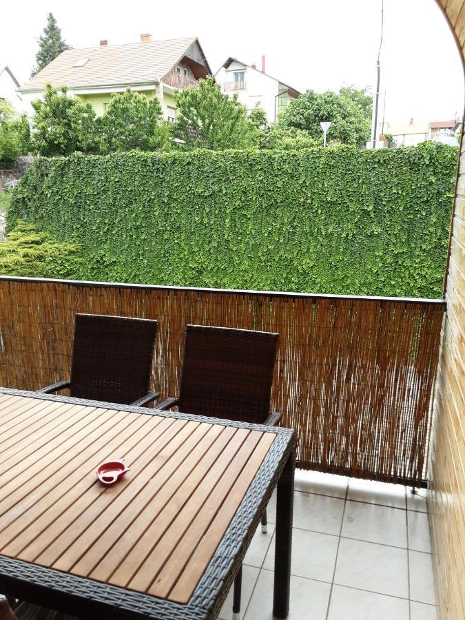 Jozefin Apartman Heviz Ngoại thất bức ảnh