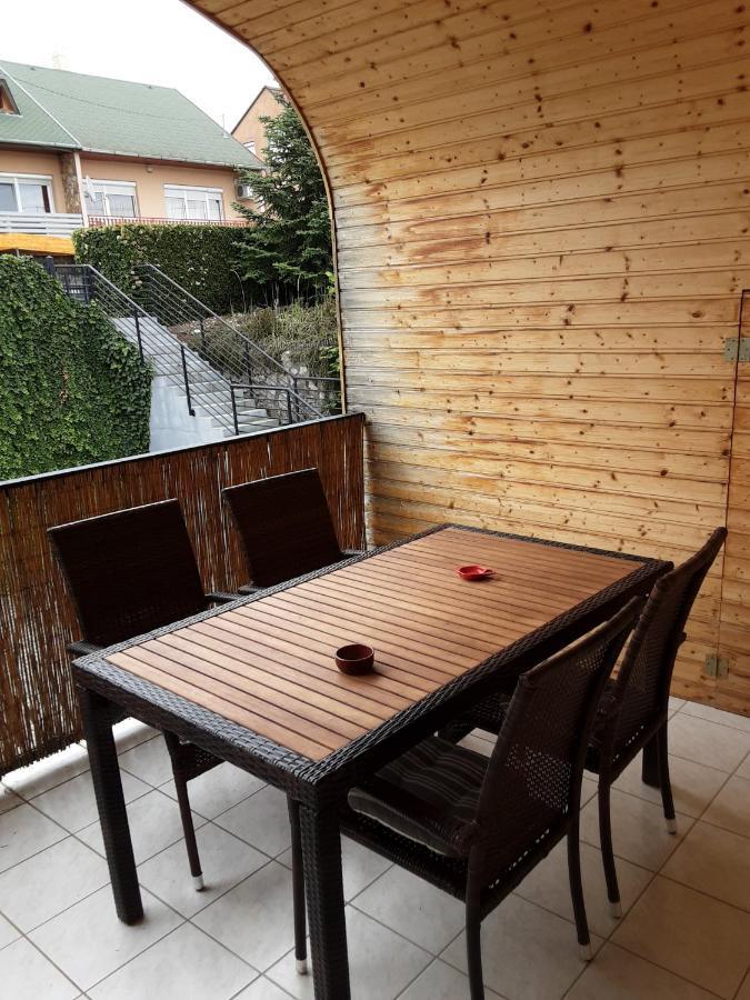 Jozefin Apartman Heviz Ngoại thất bức ảnh